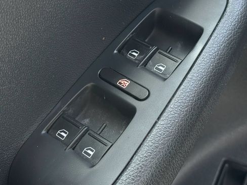Used 2016 Volkswagen Jetta S FWD image 23