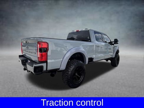 New 2026 Ford F250 Lariat w/ Black Appearance Package AWD/4WD image 4