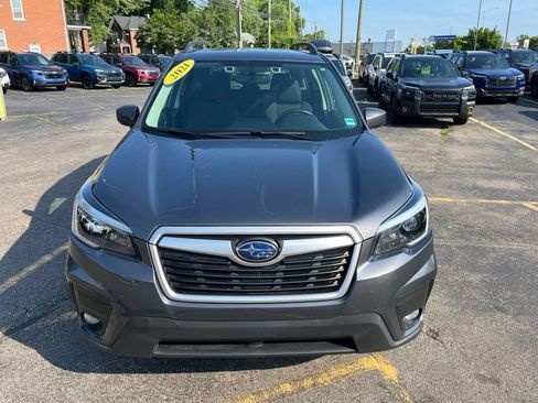 Used 2021 Subaru Forester Premium AWD/4WD image 2