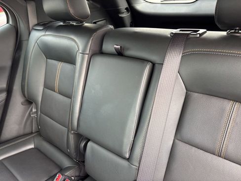Used 2022 Chevrolet Equinox Premier AWD/4WD image 19
