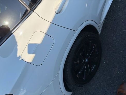 Used 2023 BMW X3 xDrive30i w/ M Sport Package image 10