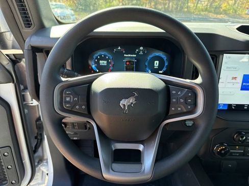 New 2025 Ford Bronco Base w/ Sasquatch Package image 12