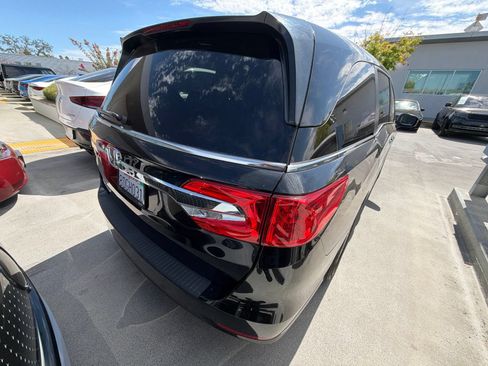 Used 2018 Honda Odyssey EX-L image 4