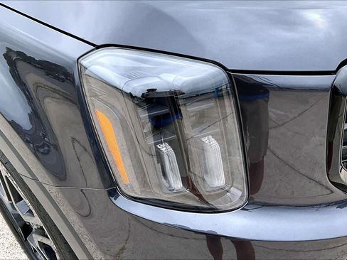 Used 2025 Kia Telluride EX X-Line AWD/4WD image 28