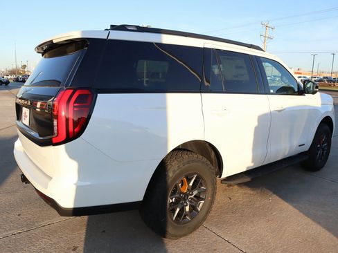 New 2026 Ford Expedition Tremor image 25