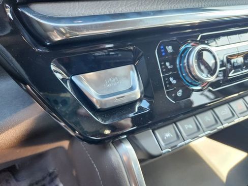 New 2026 GMC Sierra 1500 Denali AWD/4WD image 18