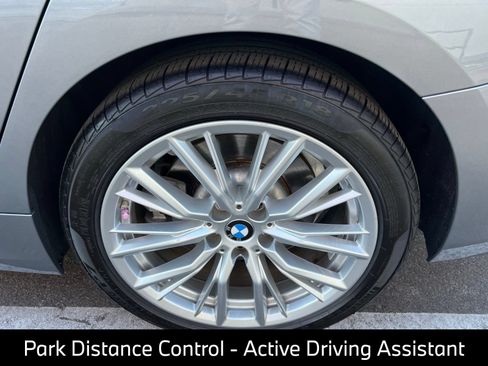 Used 2023 BMW 330i Sedan w/ Driving Assistance Package RWD image 15
