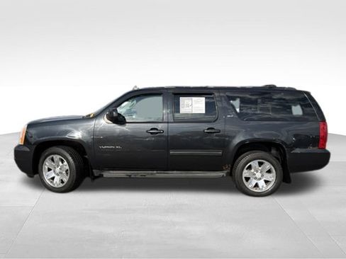 Used 2012 GMC Yukon XL SLT AWD/4WD image 2