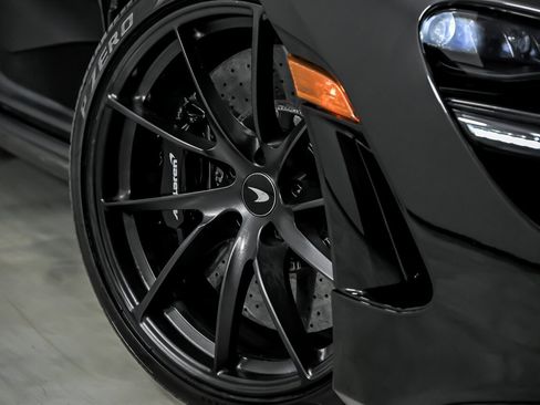 Used 2020 McLaren 720S Performance image 4