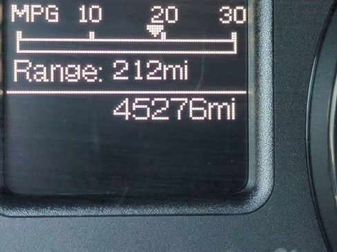 Used 2024 RAM 1500 Classic SLT image 25