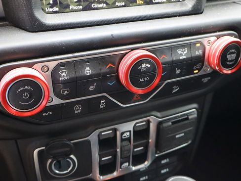 Used 2021 Jeep Wrangler Unlimited Sport AWD/4WD image 21