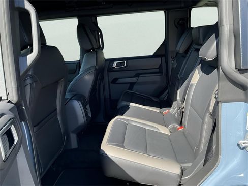 New 2025 Ford Bronco Outer Banks image 19
