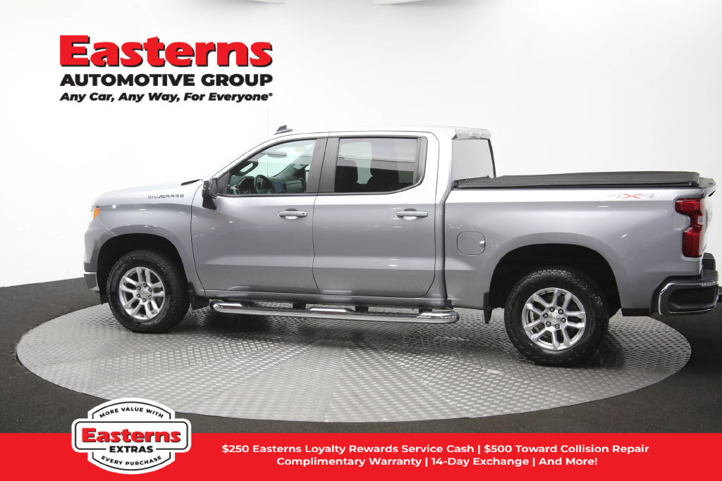 Used 2024 Chevrolet Silverado 1500 LT AWD/4WD image 66