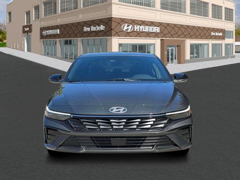 New 2026 Hyundai Elantra SEL Sport Premium image 12