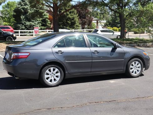 Used 2009 Toyota Camry Hybrid FWD image 4