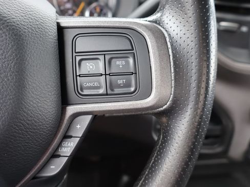 Used 2021 RAM 3500 Tradesman w/ Chrome Appearance Group RWD image 31