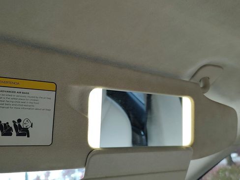 Used 2018 Tesla Model S 100D image 9