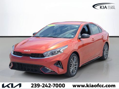 Used 2023 Kia Forte GT-Line FWD image 3