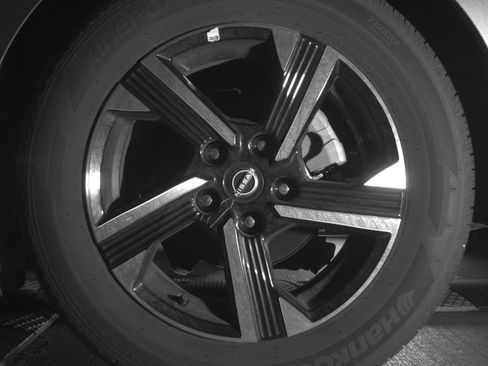 Used 2025 Nissan Sentra SV image 14