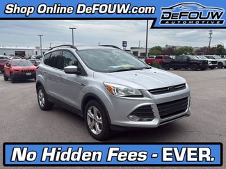 Used 2016 Ford Escape SE w/ SE Leather Comfort Package FWD video 1