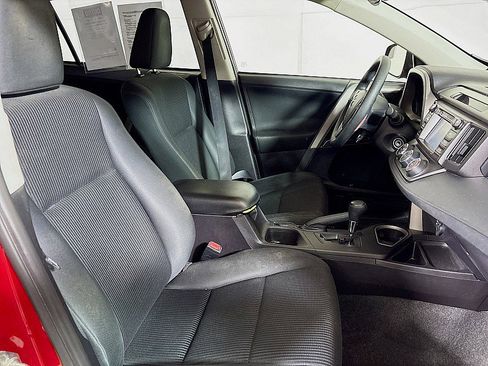 Used 2017 Toyota RAV4 LE w/ All Weather Liner Package AWD/4WD image 25
