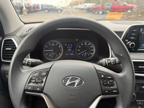 Used 2019 Hyundai Tucson SEL image 16