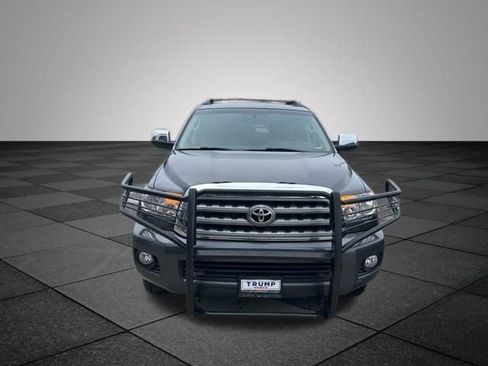 Used 2015 Toyota Sequoia Limited image 2