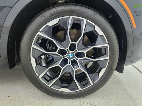 Used 2026 BMW X7 M60i AWD/4WD image 61