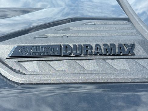 New 2026 Chevrolet Silverado 2500 High Country w/ High Country Premium Package AWD/4WD image 9
