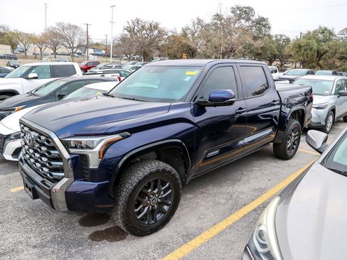 Used 2023 Toyota Tundra Platinum w/ Advanced Package image 3