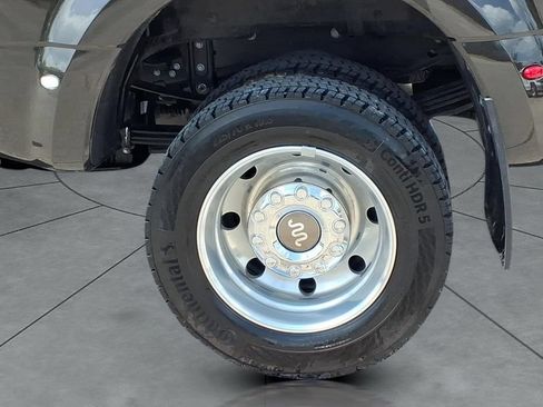 Used 2025 Ford F450 King Ranch w/ Chrome Package AWD/4WD image 4