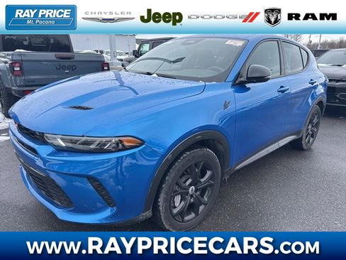 Used 2024 Dodge Hornet R/T w/ R/T Blacktop Package image 1