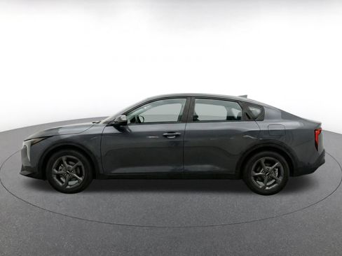 Used 2025 Kia K4 FWD image 4