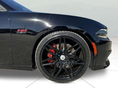 Used 2018 Dodge Charger R/T Scat Pack w/ Dynamics Package image 20