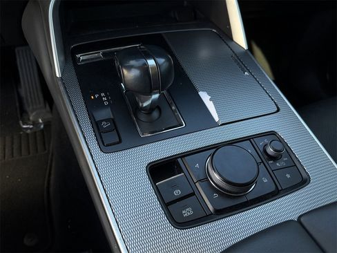 Used 2024 MAZDA CX-90 3.3 Turbo w/ Preferred Package image 21