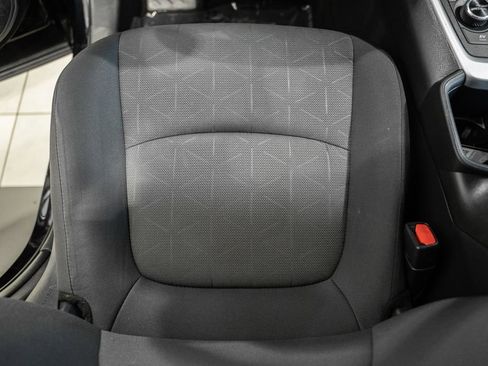 Used 2025 Toyota RAV4 XLE image 26