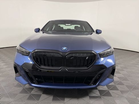New 2026 BMW i5 eDrive40 w/ M Sport Package image 12
