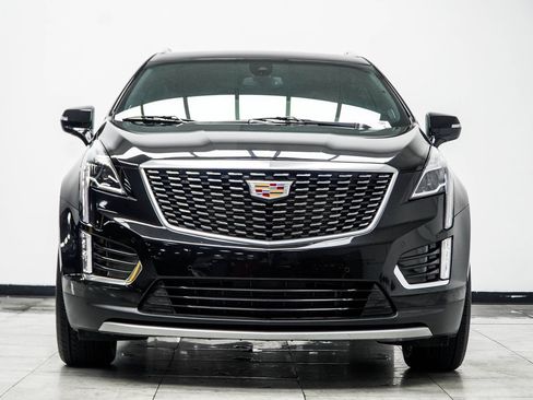Used 2025 Cadillac XT5 Premium Luxury AWD/4WD image 8