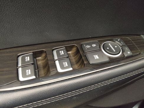 Used 2020 Kia Sorento LX w/ LX I4 Convenience Package FWD image 27