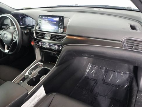 Used 2022 Honda Accord Sport image 9