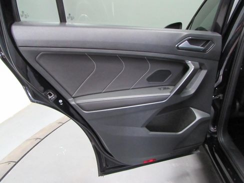 Used 2023 Volkswagen Tiguan SE R-Line FWD image 14