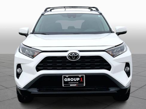 Used 2021 Toyota RAV4 XLE image 3