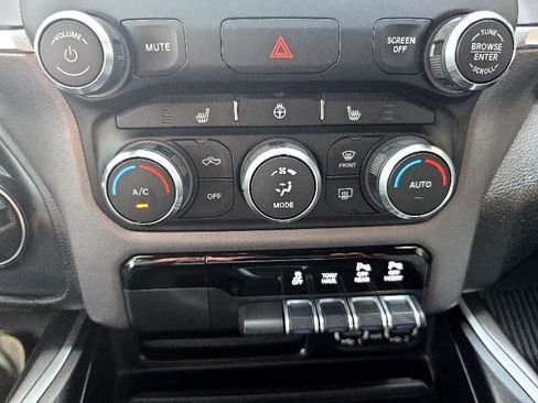 Used 2022 RAM 1500 Big Horn image 15