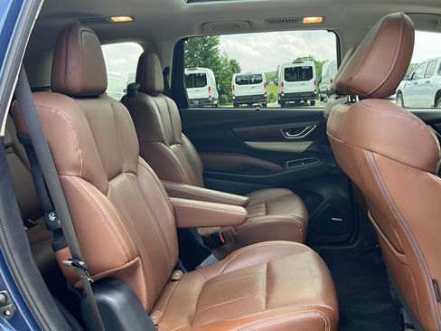 Used 2019 Subaru Ascent Touring AWD/4WD image 31