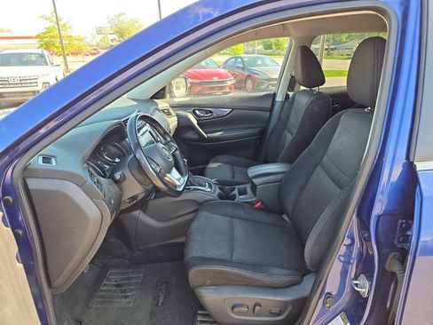 Used 2019 Nissan Rogue SV AWD/4WD image 22
