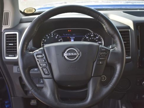 Used 2024 Nissan Frontier SL w/ Technology Package image 19