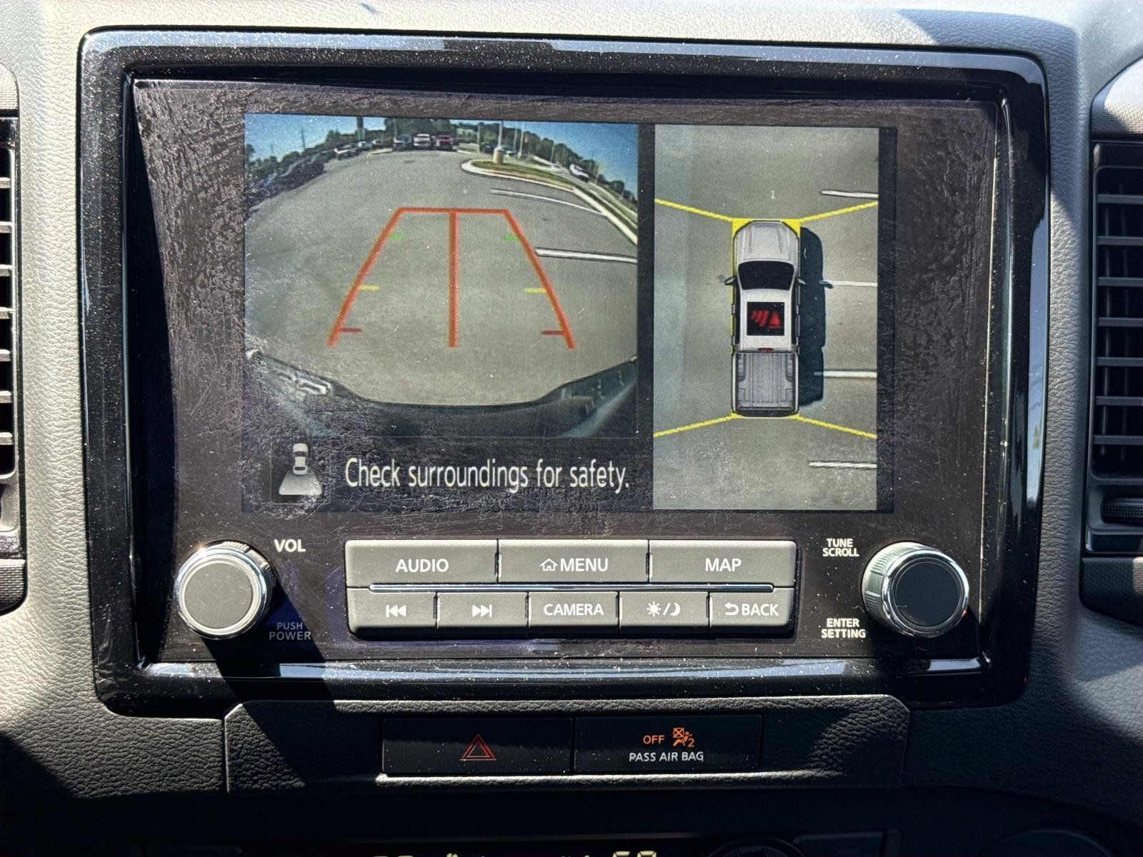 Used 2022 Nissan Frontier PRO-4X AWD/4WD image 10