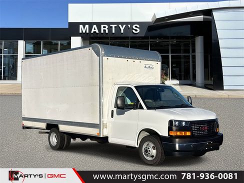 Used 2022 GMC Savana 3500 w/ Power Convenience Package image 1