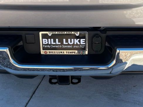 Used 2024 RAM 2500 Big Horn w/ Bed Utility Group image 8