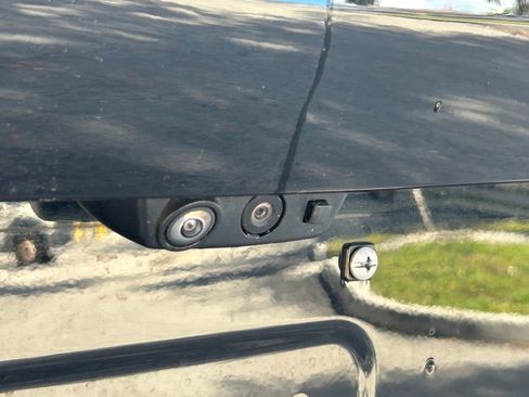 Used 2023 Cadillac Escalade Sport Platinum w/ LPO, ONYX Package image 22